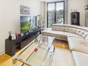 LOUNGE AREA- click for photo gallery